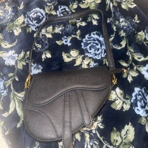 Black Shoulder Bag